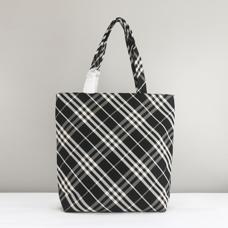 Bv*b*rry shopping bags